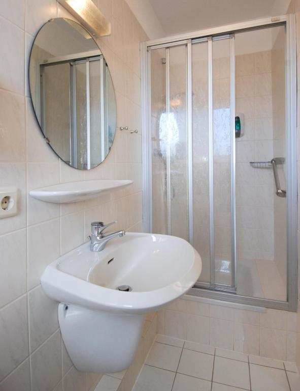 Hotel Muenchner Loewenbraeu Cuxhaven Exteriör bild